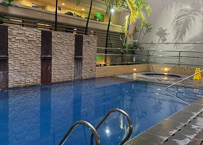 Jennierosecondo150newportpasay * マニラ市